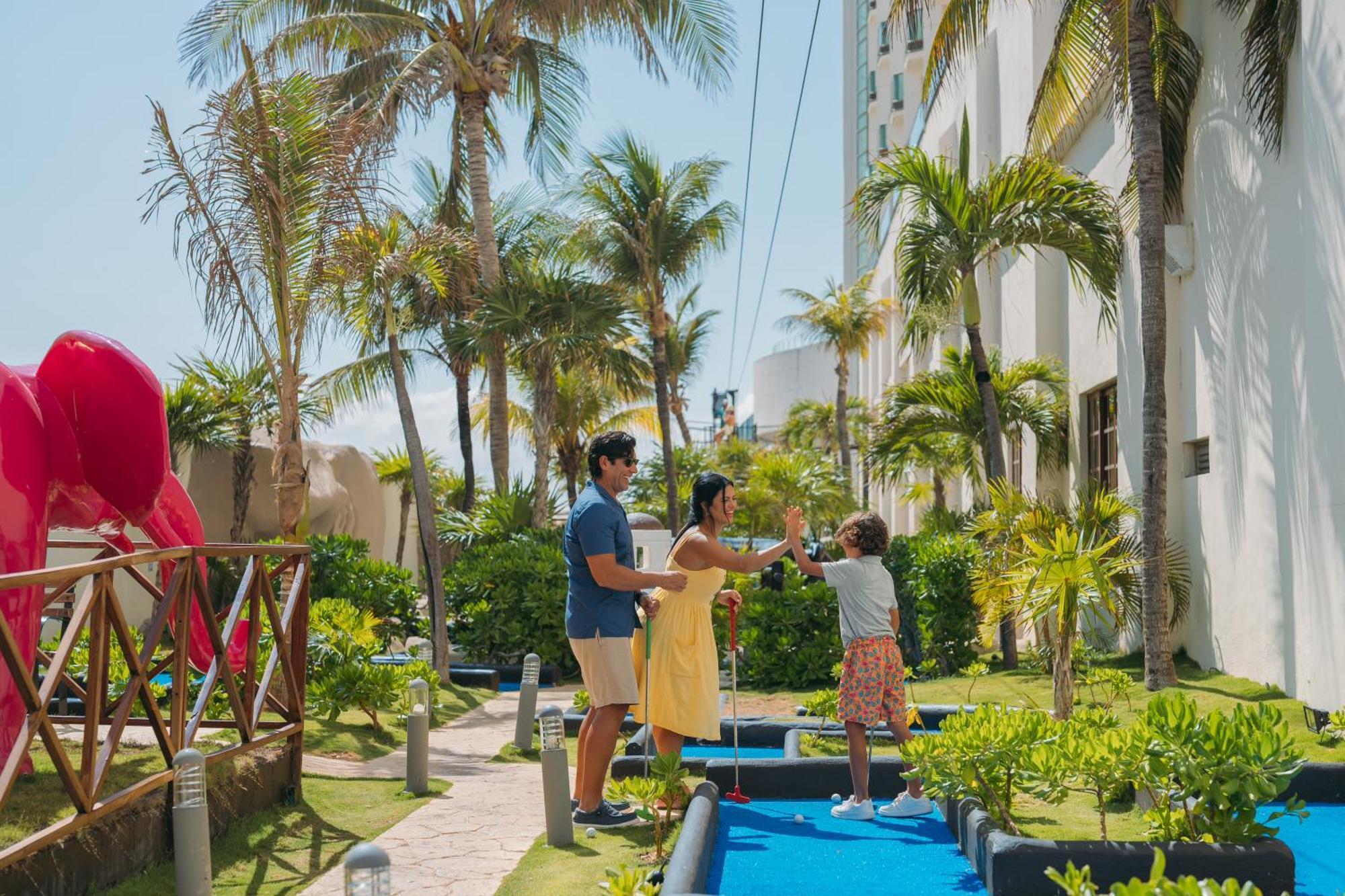 Seadust Cancun Family Resort Dış mekan fotoğraf